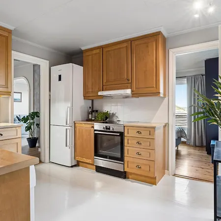 빌라 Family With 4 Bedroom, A View, Garden And Jacuzzi